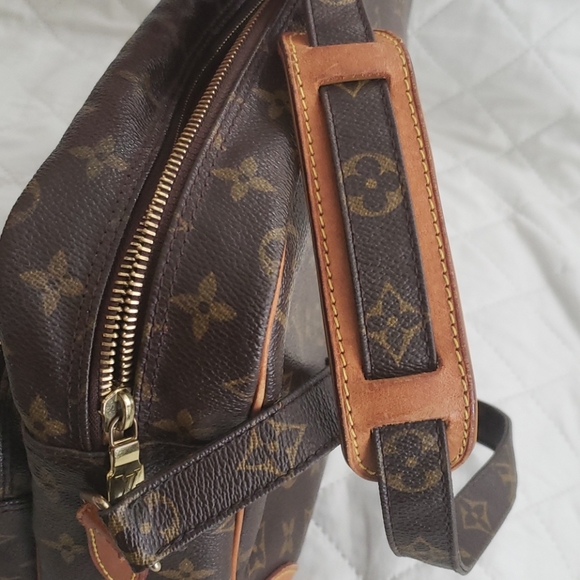SOLD Louis Vuitton Nile - Picture 16 of 16